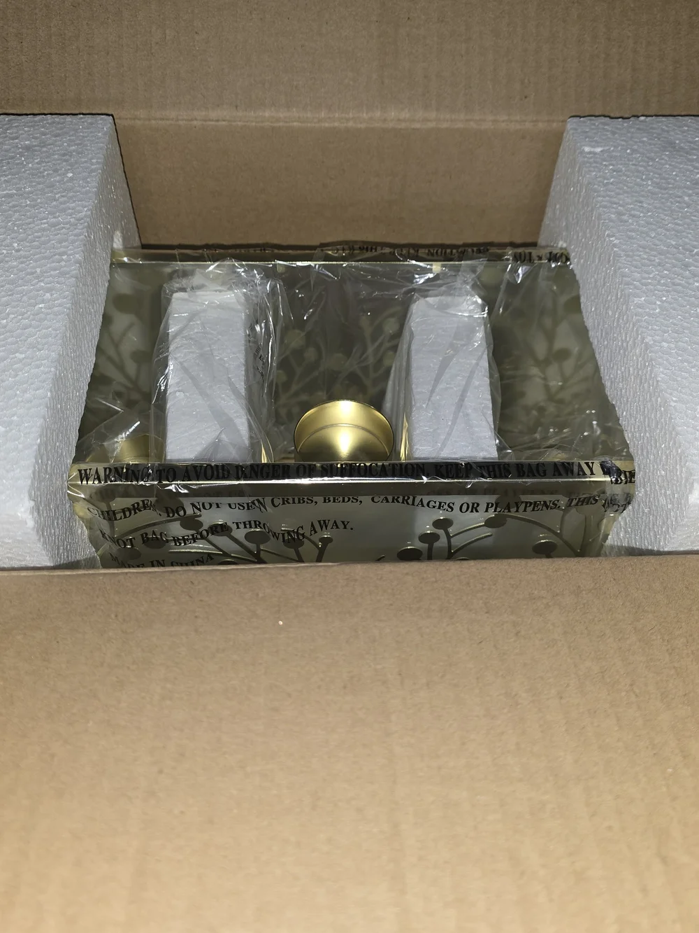 NIB Yankee Candle Gold Botanical Cutout Candle Holder